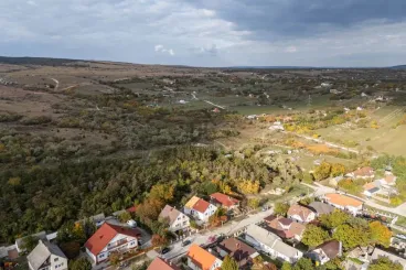 Miért lehetnek keresettek az otthonok Fehérvár szomszédságában?