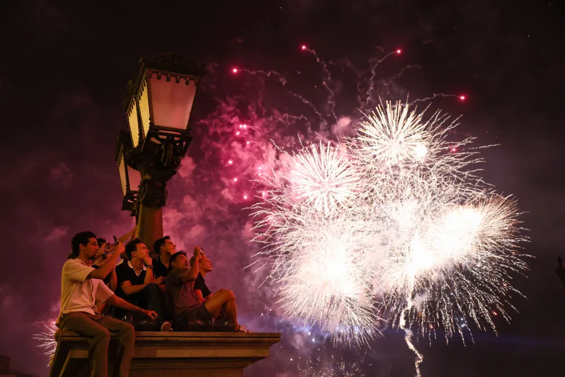 Hungary celebrates Statehood Day with colourful festivities
