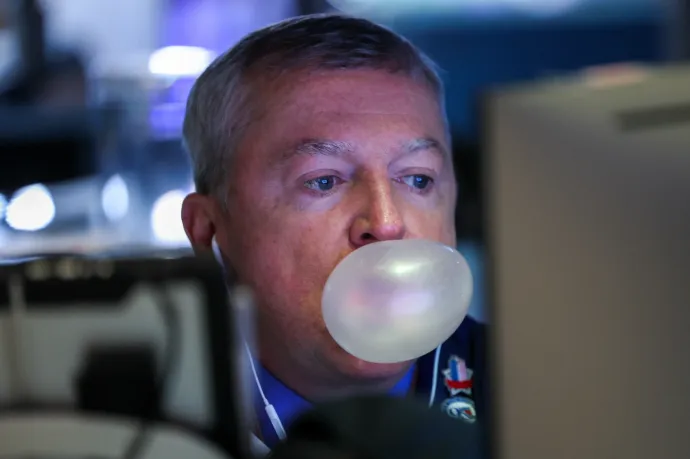 A jó eredmény már nem elég, egyre feszültebb a helyzet a világ legfontosabb tőzsdéjén