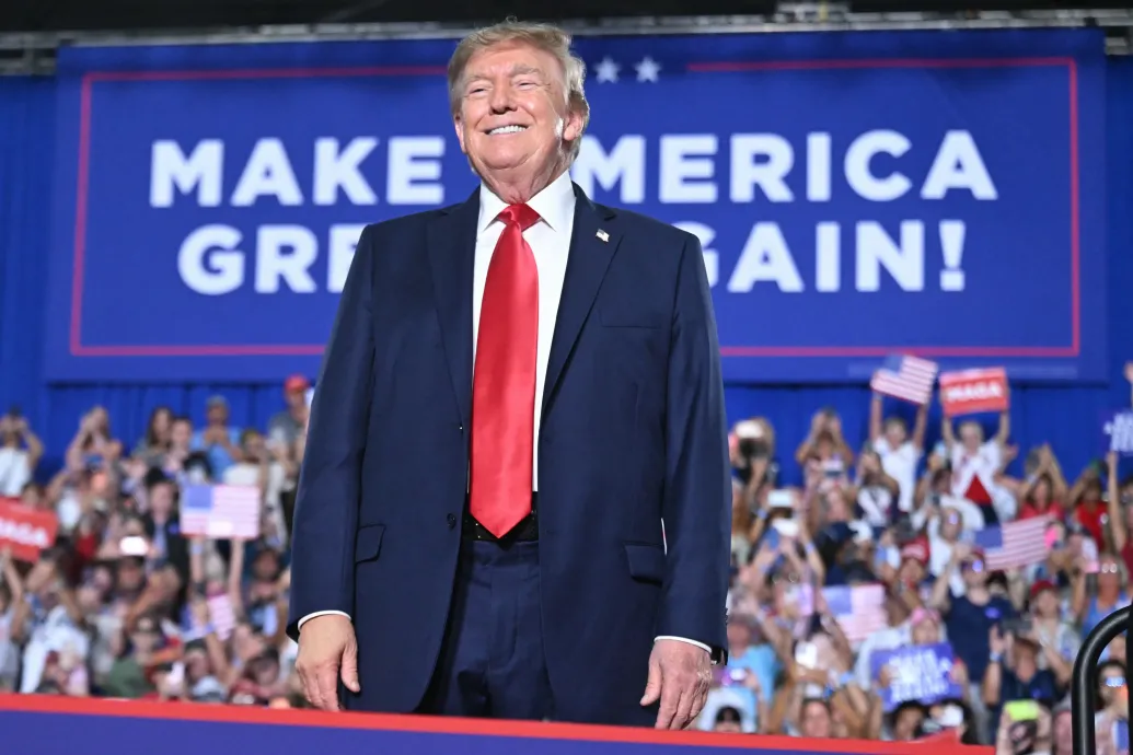 Többet fizetne Románia az amerikai katonai jelenlétért, hogy Trump ne vonjon ki újabb csapatokat