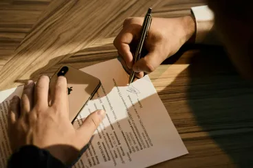 Ügyvéd kellene – a legtöbben azonban már a keresés elején elakadunk (x)