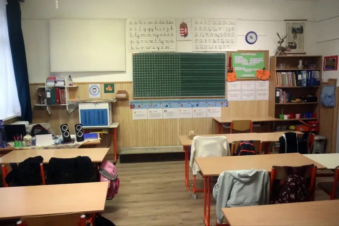 Több mint kétszáz tanárt keresnek az iskolakezdés előtt, matematikatanárból kellene a legtöbb