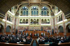 Rendkívüli ülést tart csütörtök-pénteken a parlament, megválasztják a vagyonvisszaszerzési hivatal vezetőit