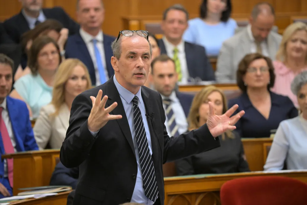 Ősszel felpöröghet az egészségügyi reform: indul a várólistacsökkentő program, az állami- és magánegészségügy viszonyát is szabályoznák