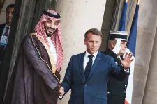 A Disneyland méreteivel vetekedő vidámparkot épít Párizs mellett Szaúd-Arábia