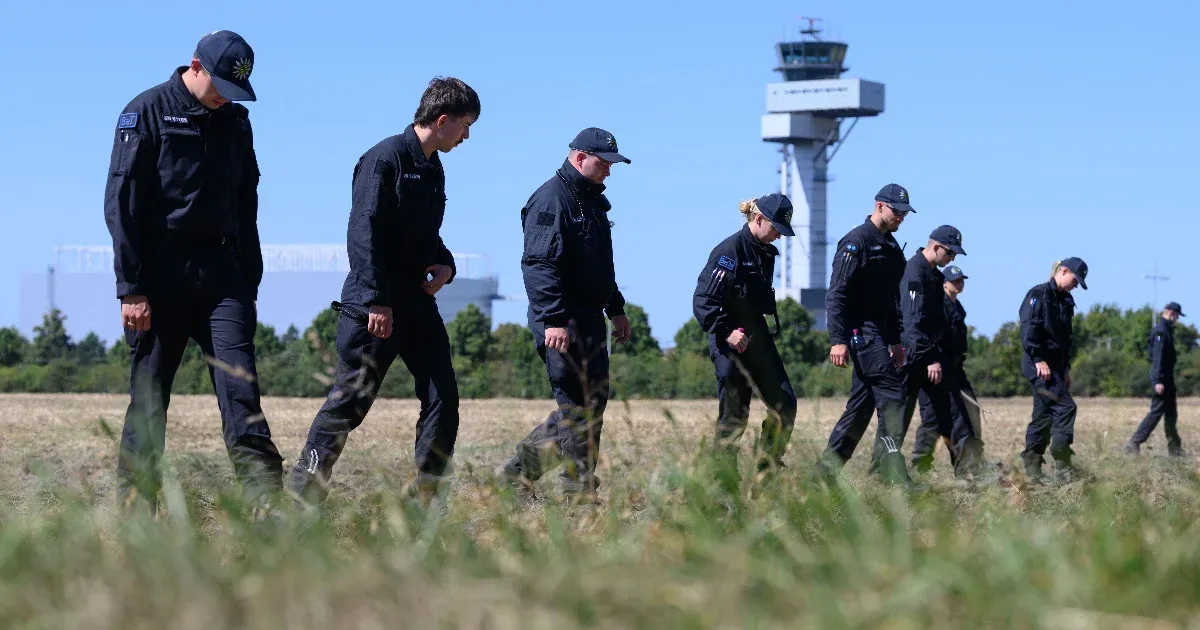 Harmadik drónt találtak és robbanóanyagot a lipcsei incidenssel kapcsolatban Harmadik drónt találtak és robbanóanyagot a lipcsei incidenssel kapcsolatban