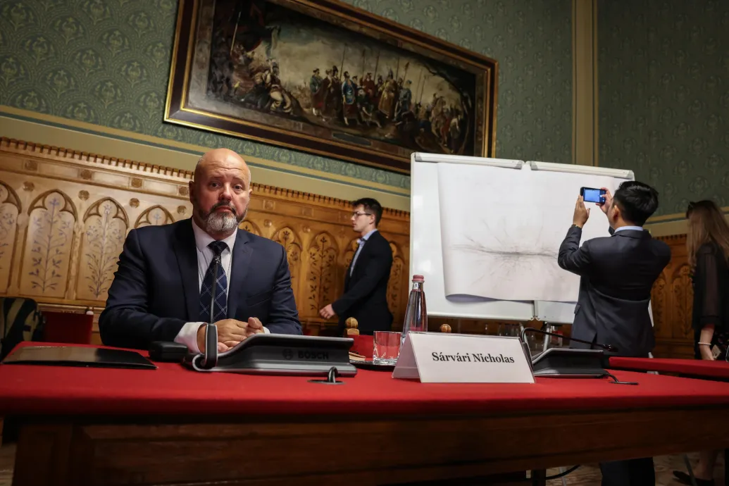 Sárvári Nicholas: Elfogadhatatlan, hogy nincs bizalom a közintézményekben