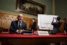 Sárvári Nicholas: Elfogadhatatlan, hogy nincs bizalom a közintézményekben