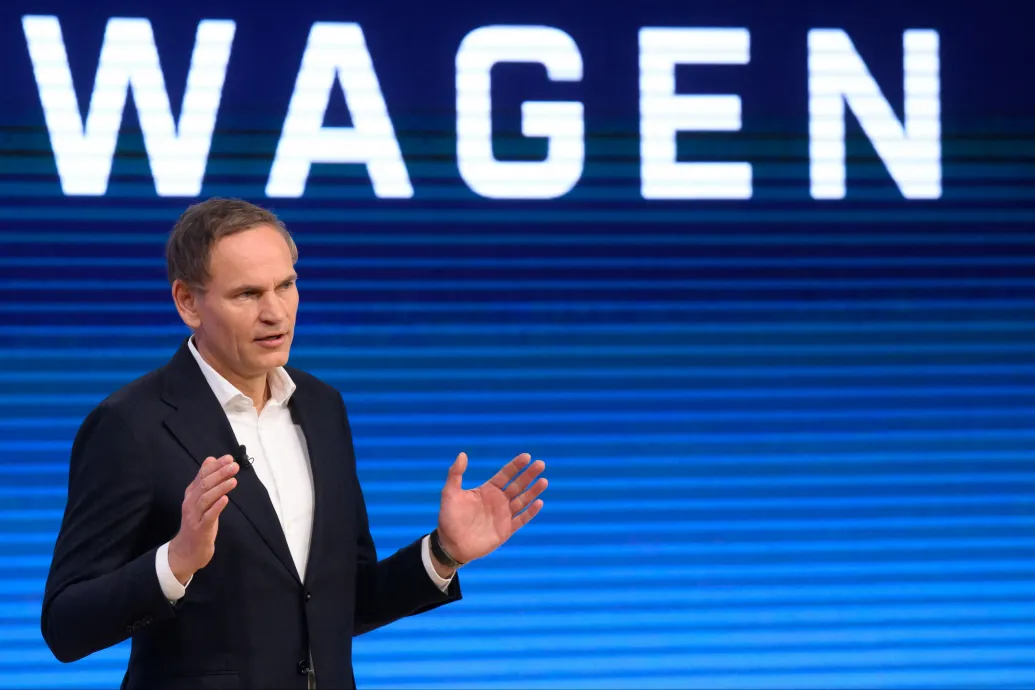 Volkswagen-vezér: A drasztikus létszámleépítések felét Németországban kell végrehajtani