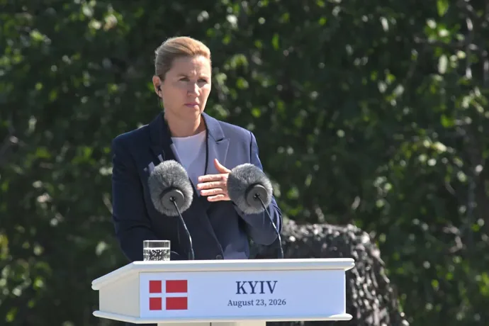„Rendbe hozom azt a kis pöttyöt az orrán” – üzent a dán kormányfőnek egy plasztikai sebész, de kiosztották