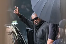 A stadion kihátrálna, a szervező nem érti – nagy a kavarodás Kanye West szentpétervári koncertjei körül