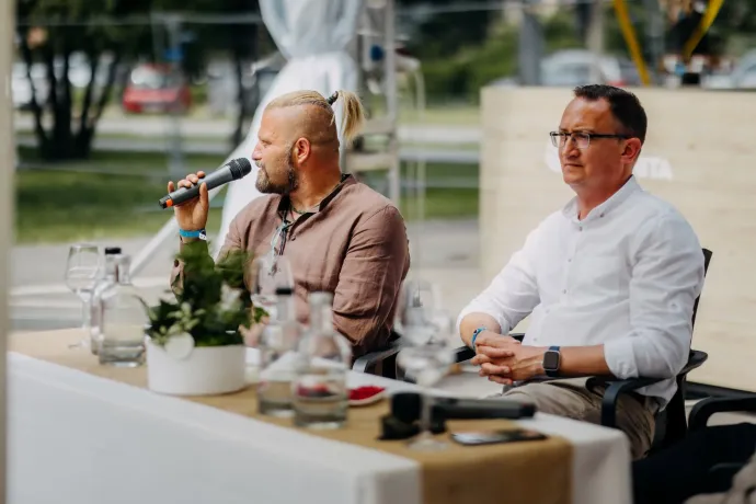 Zsigmond András séf és Nagy Zoltán polgármester – Fotó: Nagy Zoltán Facebook