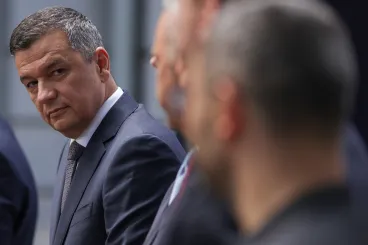 Elúszott 770 millió euró uniós pénz, mert nem tudtak megegyezni a pártok a közalkalmazotti bértörvényről