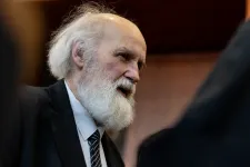 Megkapták a működési engedélyt, újra megnyílik Iványi Gáborék iskolája