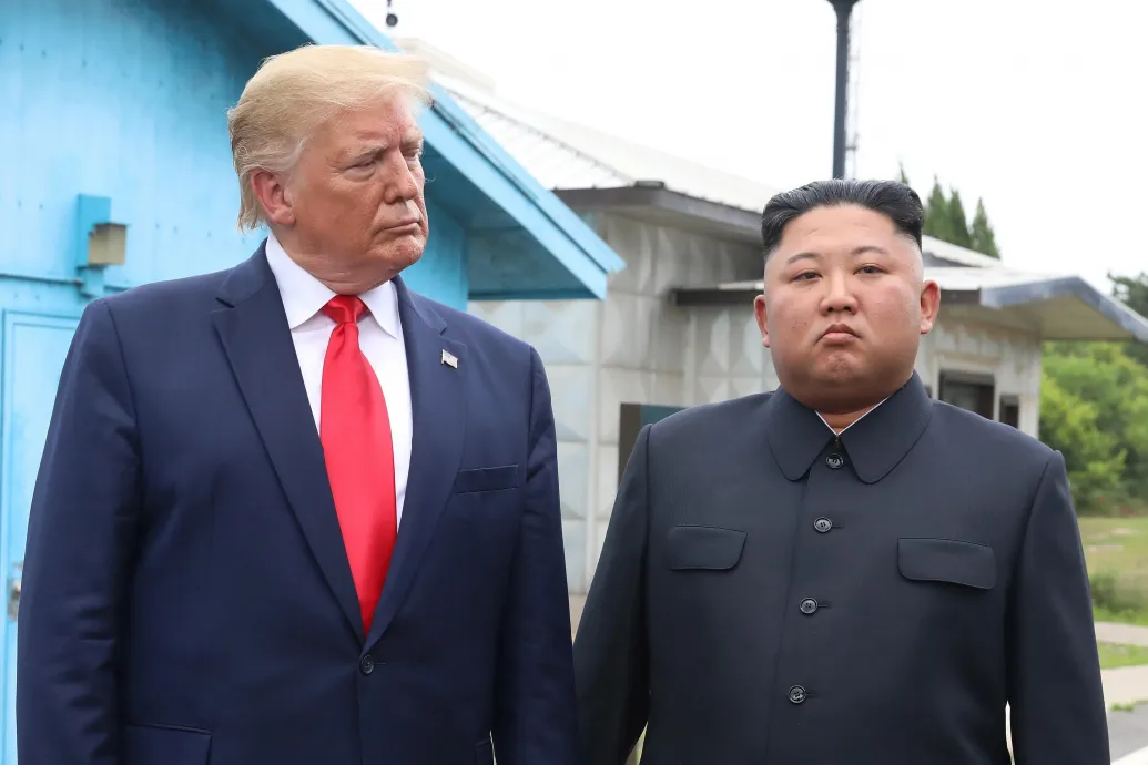 Dél-Korea támogatja, hogy Trump újra leüljön Kim Dzsongunnal, de nem akar kimaradni a tárgyalásokból