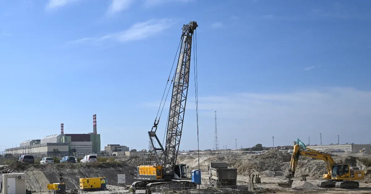 Tordai Bence Paks II. nyomozása: hűtlen kezelés bűntettének megalapozott gyanúja miatt indítottak eljárást Tordai Bence Paks II. nyomozása: hűtlen kezelés bűntettének megalapozott gyanúja miatt indítottak eljárást