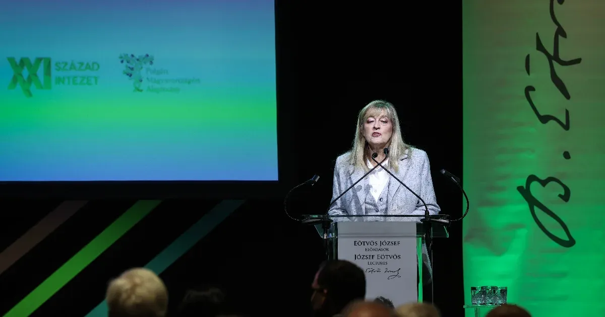 A Kulturális Vagyonkezelő Kft.-t veszi át a Batthyány Lajos Alapítvány és a Közép- és Kelet-európai Történelem és Társadalom Kutatásáért Alapítvány helyett a Kormányrendelet alapján.