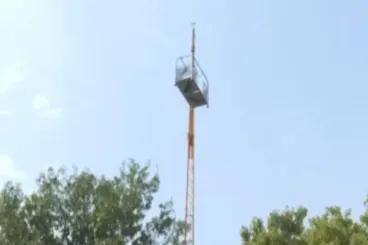 Egy szegedi fesztiválozónak a nyaka köré tekeredett a kötél a bungee jumpingon