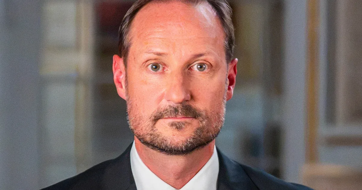 VIII. Haakon király első beszéde: „Köszönöm, hogy ilyen jó apa voltál”