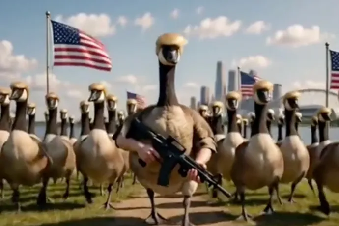 Trump-parókában masírozó gépfegyveres kacsaosztagról posztolt videót Donald Trump