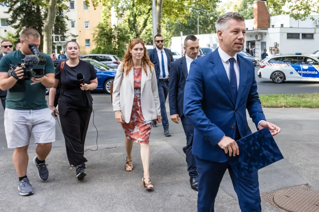 Magyar Péter azt kérte diákoktól az országos tanévnyitón, hogy kérdezzenek sokat és olvassanak
