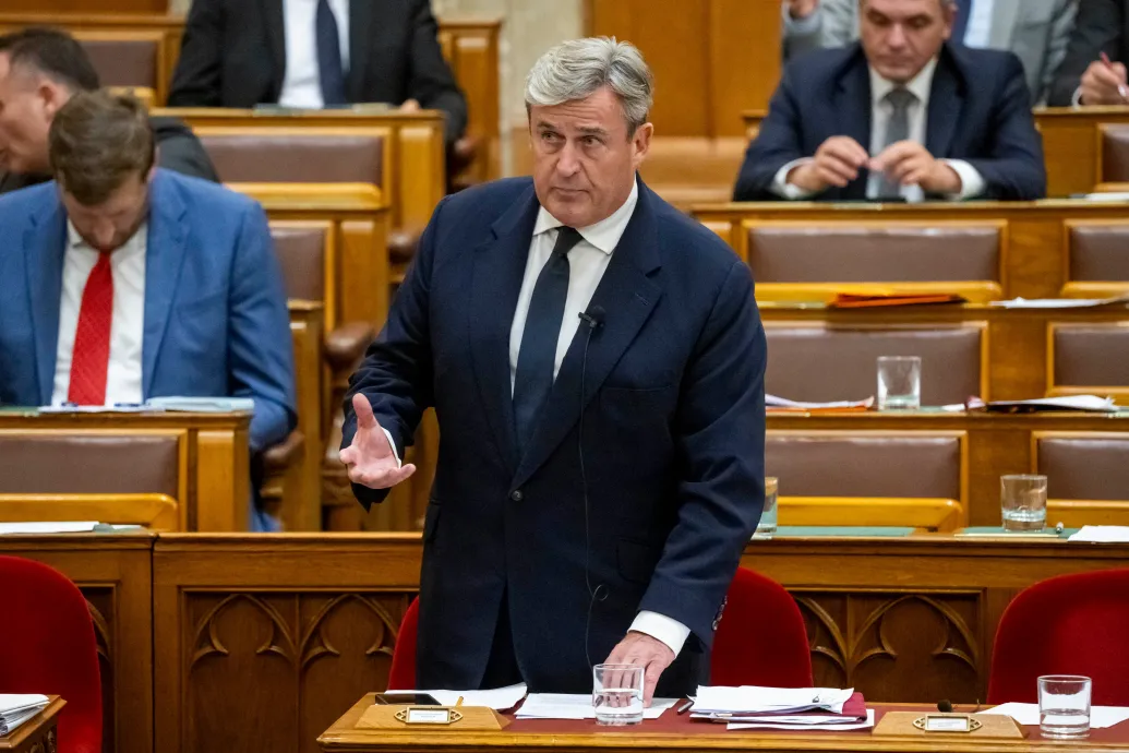 Hungarian police seize thousands of pages of documents from ministry relating to activities under previous administration
