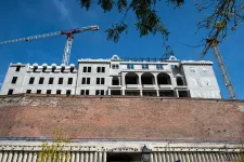 Száz évre ingyen a fővárosnak ad több belvárosi területet a kormány