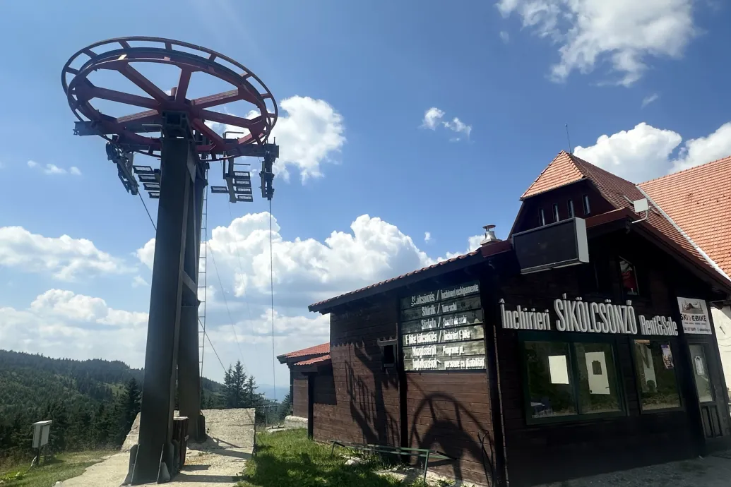 Megfeneklettek a tárgyalások a Madarasi Hargita sípályáiról, az üzemeltető szerint akár 5–6 évre leállhat a síelés