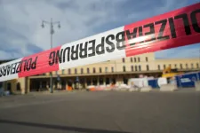 Robbanás történt az augsburgi főpályaudvarnál, két járókelő is megsérült