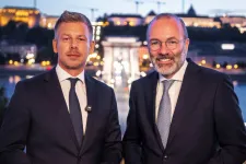 Magyar Péter: A Tisza a jogállamisági eljárás lezárása után örömmel csatlakozik az Európai Néppárthoz