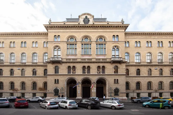 Fővárosi Törvényszék: Nem azért indult dolgozójuk ellen eljárás, mert kiállt egy bántalmazott nő mellett