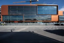 Zugló pert indít a Bosnyák téri gigaberuházás ügyében a Bayer Construct projektcége ellen