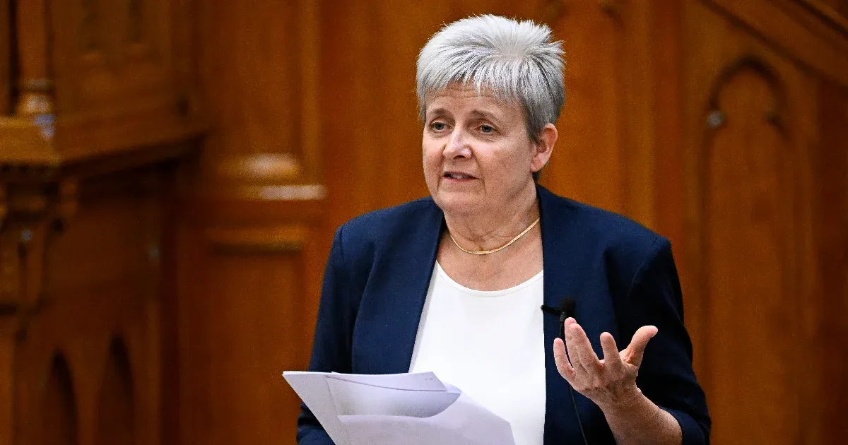 Az Oktatási Hivatal felbontotta a szerződést a Déryné Programmal – Lannert Judit miniszter bejelentette Az Oktatási Hivatal felbontotta a szerződést a Déryné Programmal – Lannert Judit miniszter bejelentette