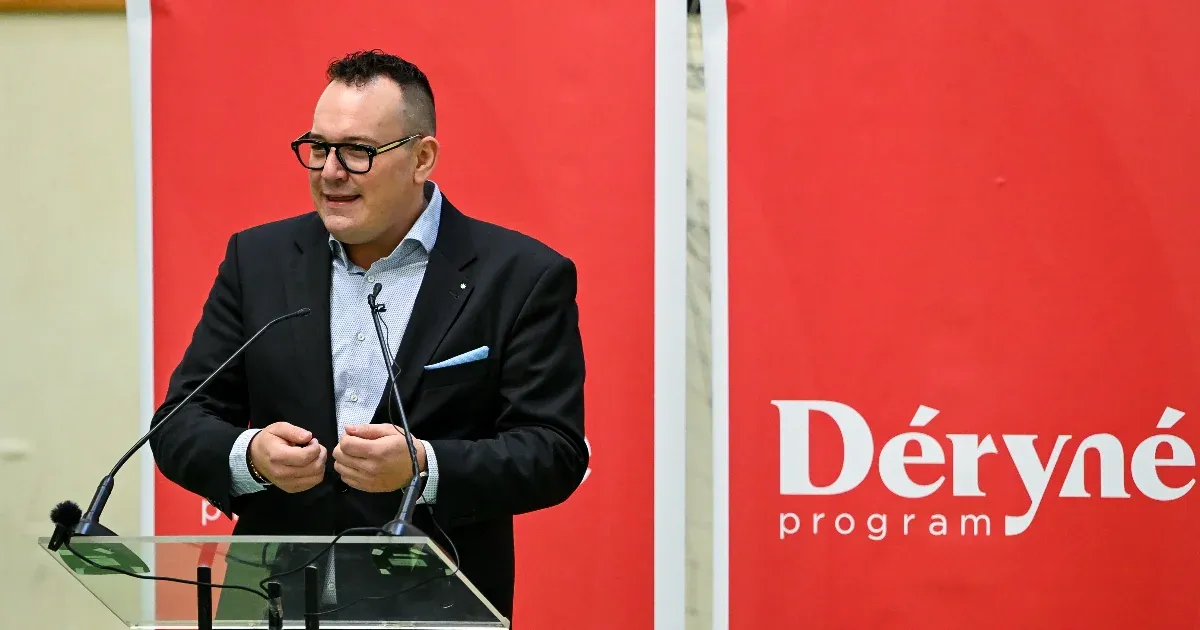 Reagált a Déryné Program, miután az Oktatási Hivatal szerződést bontott velük