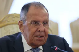 Lavrov a lipcsei drónincidensről: A Moszkva elleni vádak nagyjából egy valódi háború kezdetét jelentik