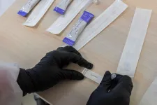 Hungarian Ministry of Foreign Affairs bought rapid tests at triple the price during COVID-19 pandemic, memo says