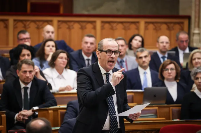 Lakmusz: Abortuszellenes szervezetek, a volt kormányhoz közeli szereplők és a miniszter nővére is ott volt a szívhangrendeletről szóló egyeztetésen