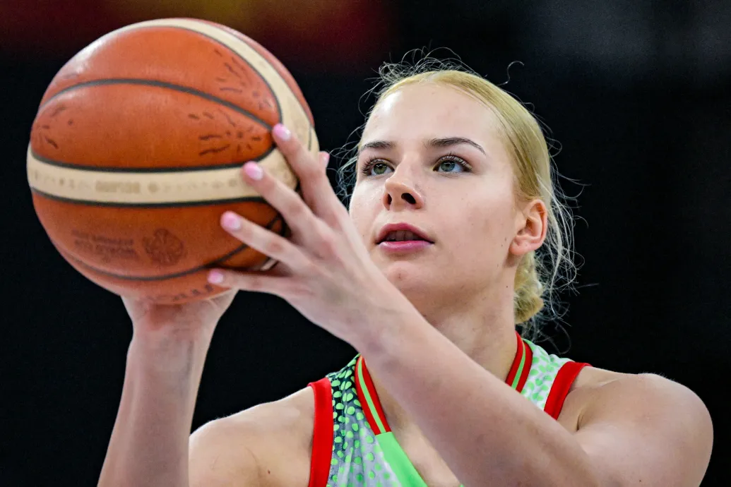Női kosár-vb: csodás győzelem Korea ellen, kedden a nyolc közé jutásért játszanak Juhász Dorkáék