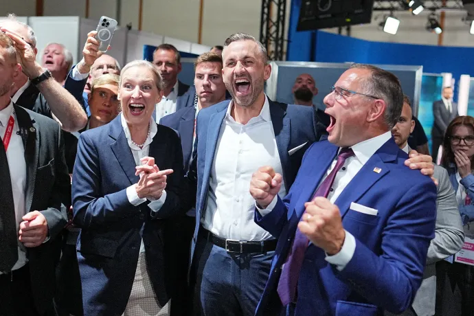 „Minden bizonnyal fordulópont a pártnak és Németországnak is” – az AfD elsöprő tartományi győzelme után Merz sorsát találgatják