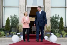 Uniós vezetők szerint az EU értékeivel megy szembe magas rangú szerb tisztviselők jelenléte Mladić temetésén