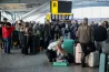 Nagyjából 300 járatot töröltek kedden Nagy-Britanniában, mert meghibásodott a légi irányítási rendszer