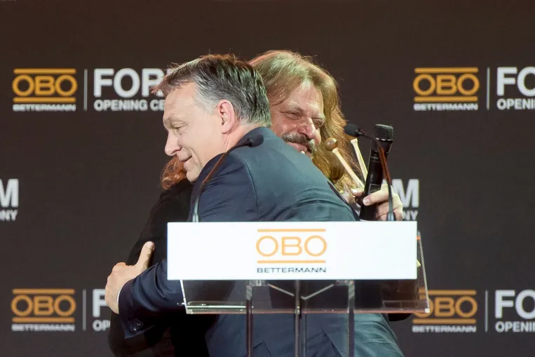 Orbán gáláns vendéglátásáról kérdeztük Leslie Mandokit, aki váratlanul azt állította: nem volt orbánista, és hálás a kormányváltásért