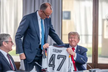 Trump az AfD tartományi győzelmén örvendezett, majd a német kancellár lemondta a vele tervezett telefonbeszélgetését
