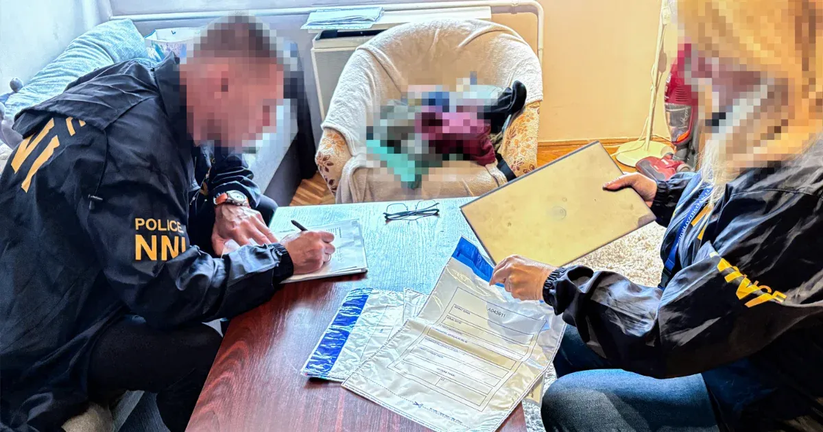 Nyolc vezetőt gyanúsítottak a Volánbuszok túlárazása ügyében Nyolc vezetőt gyanúsítottak a Volánbuszok túlárazása ügyében