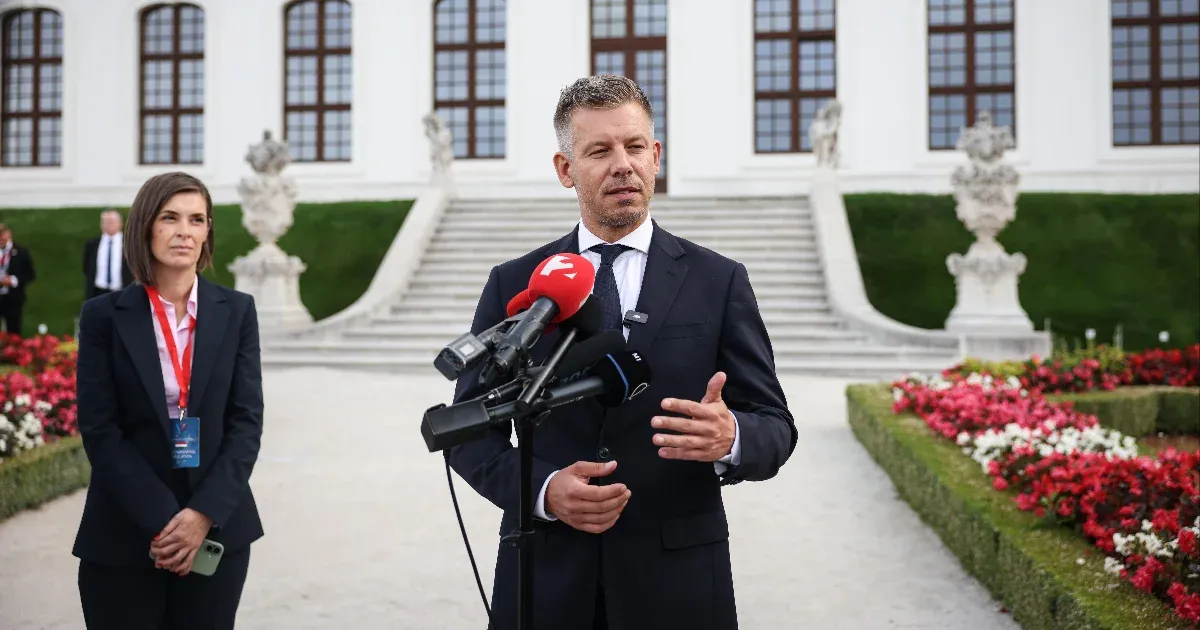 Ukrajna konkrét lépéseket kell tennie a kárpátaljai magyarság jogainak biztosítása érdekében – Magyar Péter Ukrajna konkrét lépéseket kell tennie a kárpátaljai magyarság jogainak biztosítása érdekében – Magyar Péter