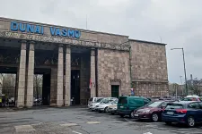 Egy hiányzó kormányhatározat miatt nem kapnak pénzt a Dunai Vasmű dolgozói a szakszervezet szerint
