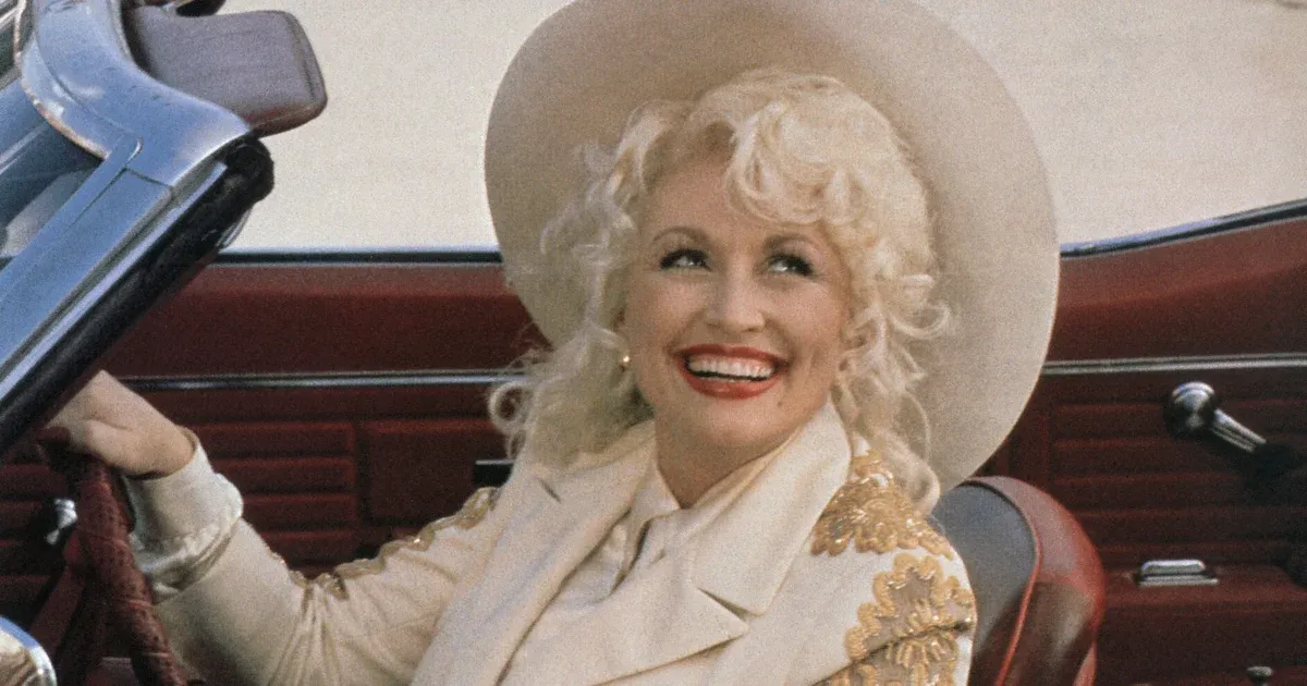 Dolly Parton nevét viselheti a nashville-i repülőtér Dolly Parton nevét viselheti a nashville-i repülőtér