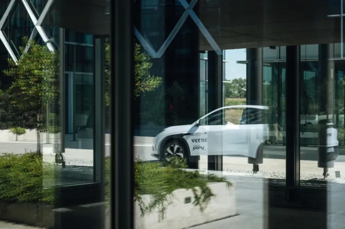 Teljesen vezető nélküli robotaxi-szolgáltatás indult Zágrábban