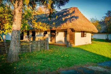 A Vasi-Hegyhát rejtett kincsei – festői falvak és a szőlőhegyi présházak világa