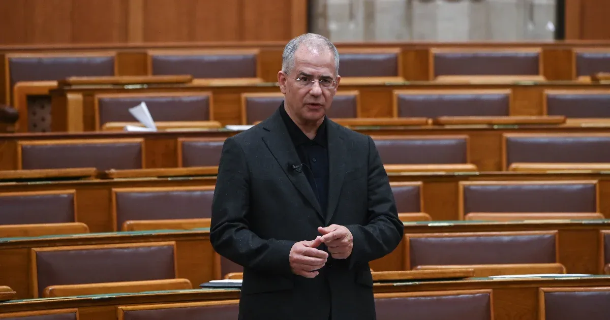 Fontos egyeztetés a Társadalmi Kapcsolatokért és Kultúráért Felelős Minisztériumban Fontos egyeztetés a Társadalmi Kapcsolatokért és Kultúráért Felelős Minisztériumban